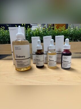 The Ordinary Exfoliating/Glow Bundle (NEW)